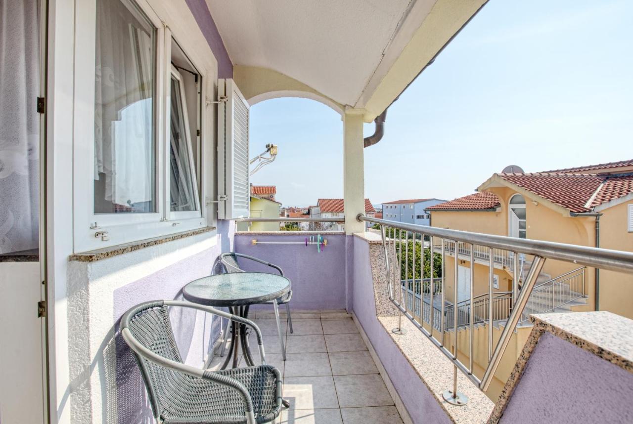 Apartments With A Parking Space Vodice - 6178 Exteriör bild